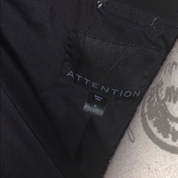 Flowered light jacket.🌸 - Picture 3 of 5